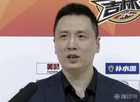 豪取14连胜目标是否为总冠军？卢伟：我们的目标是争四